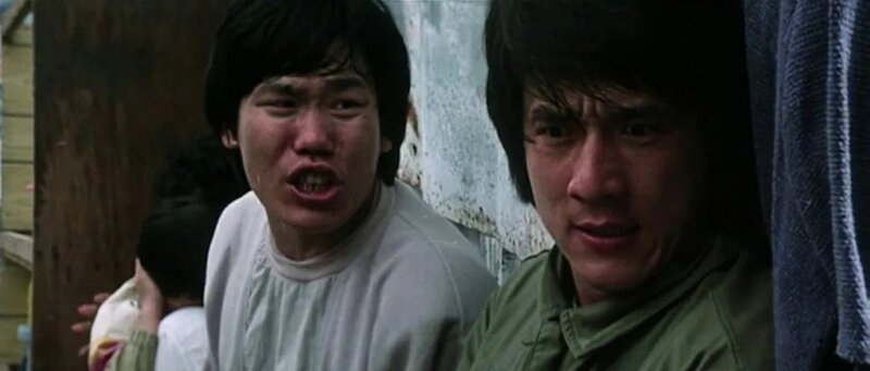 3 火星稱為拍攝成龍電影做替身而受重傷，休養期間要離開成家班，卻被公司倒追收借糧的.jpg