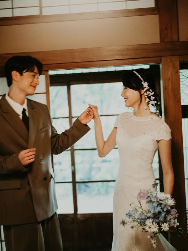 4  劉俊謙、蔡思韵婚紗照呈現兩人最真實、舒服的狀態，跟大家分享這份單純而雋永的美好。.jpg