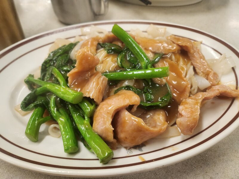 沙爹芥蘭豬頸肉炒河.jpg
