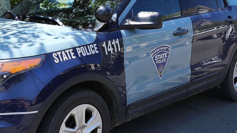 201203184641-mass-state-police-car-file.jpg
