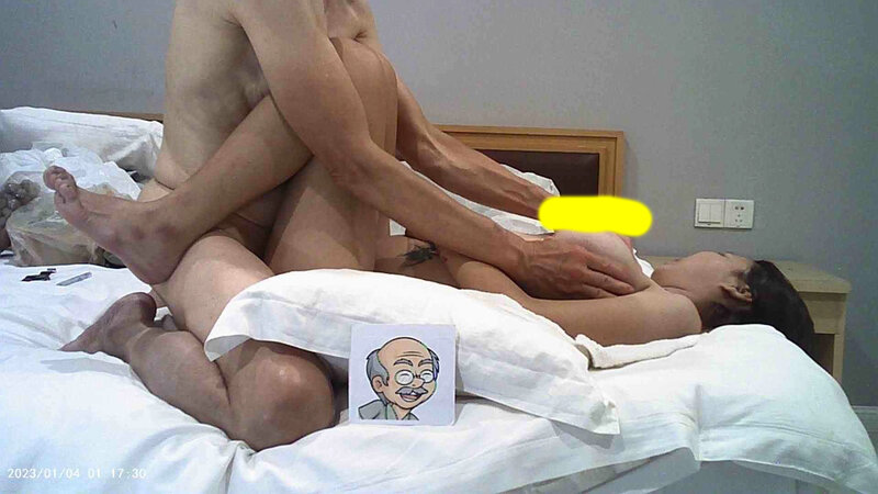 girl  6  blocked.jpg