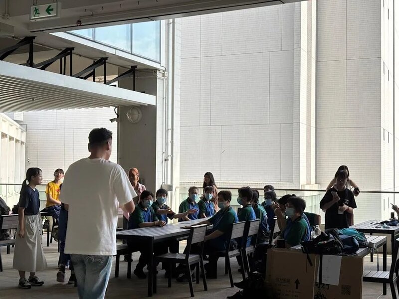 4 浸大外判清潔工今年 7 月底至 8 月初發起靜坐抗議，向新營辦商莊臣爭取合理待遇。.jpg