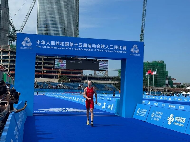 3 奧斯卡完成時間是1小時49分21秒，奪全運會個人賽獎銅牌。.jpg