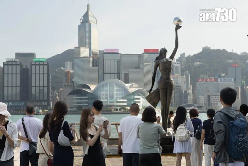 內地網民首次遊港 讚三個小細節 難忘港人兩字常掛嘴邊.jpg