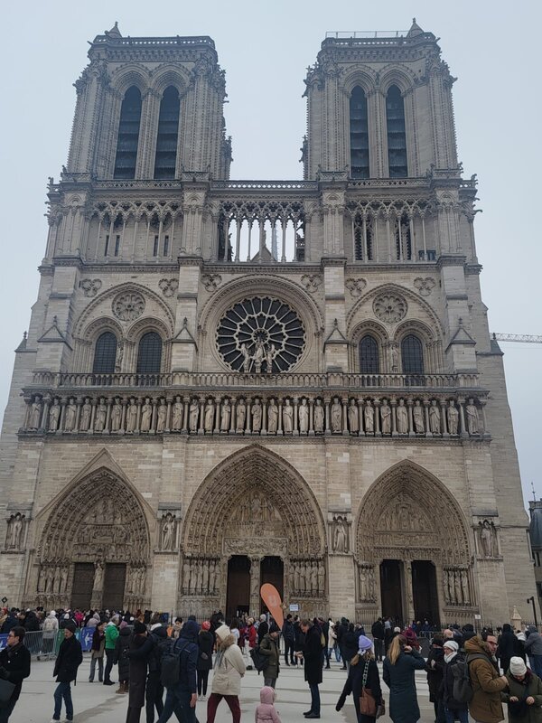 巴黎聖母院大教堂.jpg