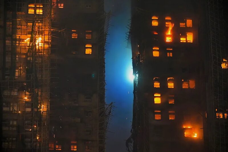 宏福苑五級火︱港澳辦工作組抵港協助救災 探訪大埔社區中心及威院 國防部：駐港部隊將.jpg