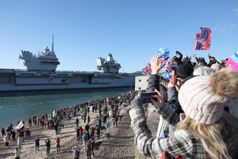 HMS Prince of Wales (R09)   -  103.jpg