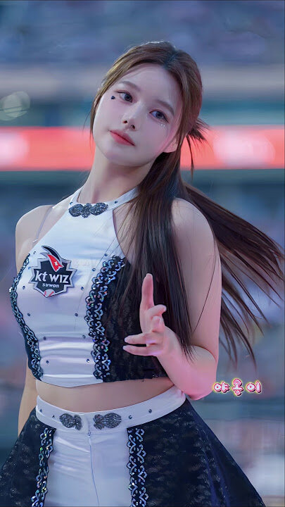 이예빈 Lee Ye Bin李藝彬.jpg