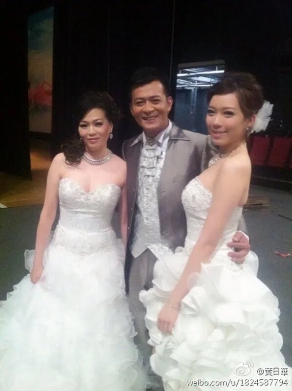 2 黃日華出名是顧家好男人，十分愛惜太太與女兒。（黃日華微博）.jpg