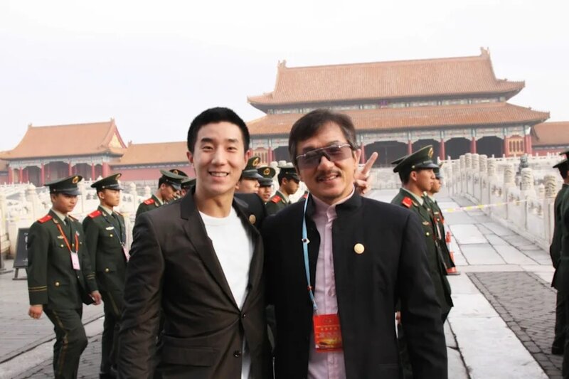 3  成龍想兒子平常就多來電，但因語氣太強硬，結果把兒子罵走。（微博圖片）.jpg