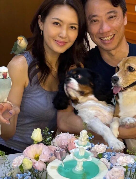 2 陳庭欣同有米男友楊振源Benny拍拖8年，早前Toby宣布二人分手.jpg