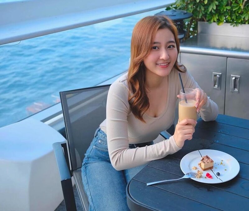 1 前《#後生仔傾吓偈》及 《Hands Up》主持之一.jpg