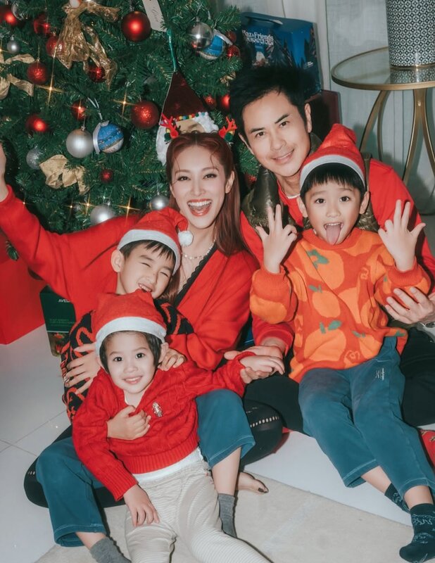 3 鄭嘉穎同陳凱琳四年抱三，好快手.jpg