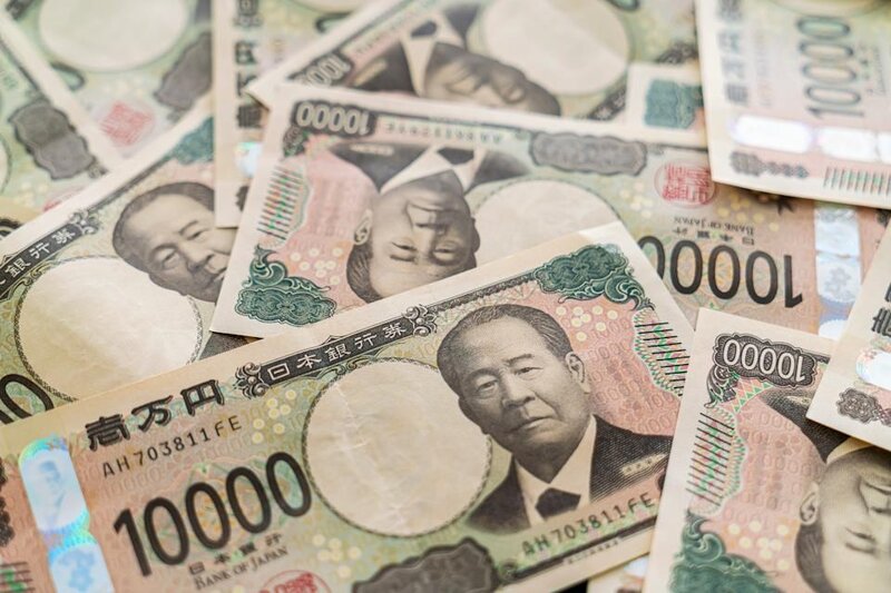 上環街頭 5,800 萬日圓劫案｜警至今拘 6 人 包括 1 名報案人 受害人疑於日港兩地先後遇劫.jpg