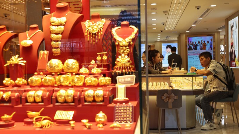 港男多年儲下黃金被母私自變賣！價值約350萬 為幫細佬俾首期.jpg