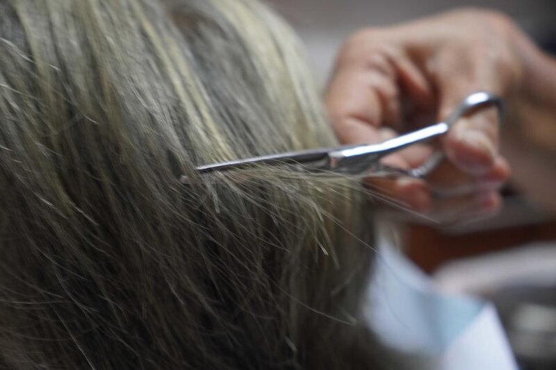 2 忌剪頭髮：「髮」諧音「發」，立春剪髮猶如剪斷來年財路，亦有損大地生機。.jpg