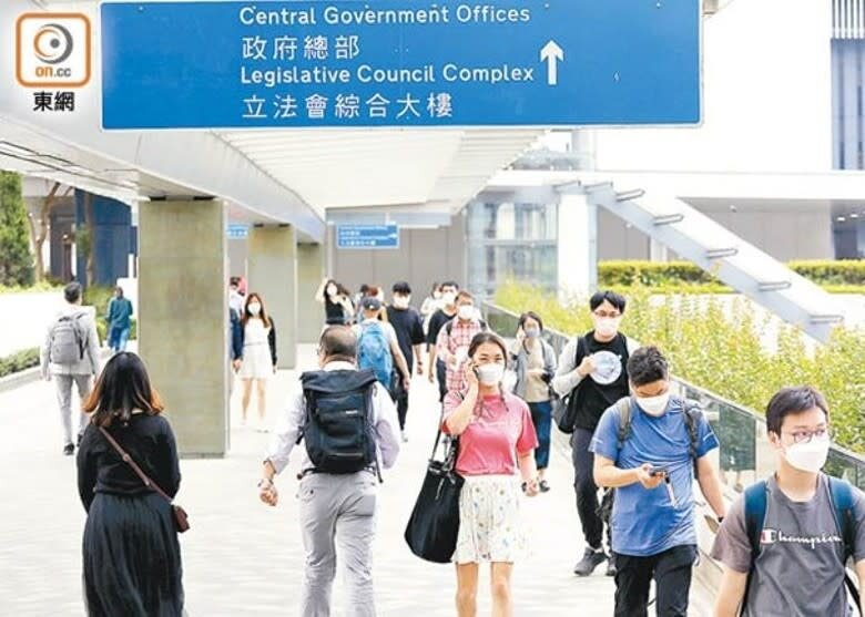 議員倡為有子女家庭提供稅務寬免 對公僕延遲退休年齡意見分歧.jpg