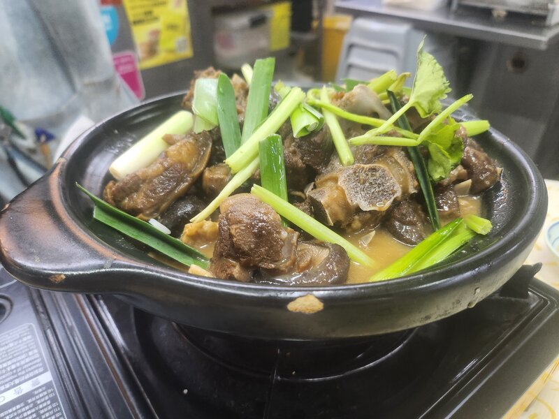 古法黑羊腩煲.jpg