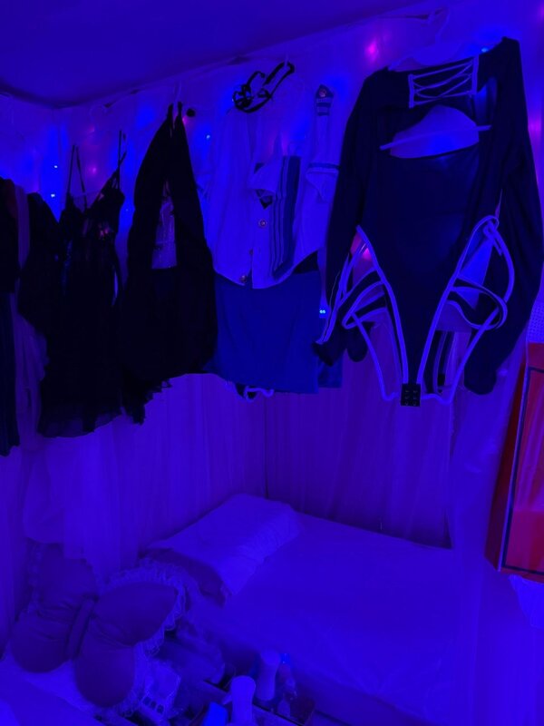 photo_6217267299484372369_y (1).jpg