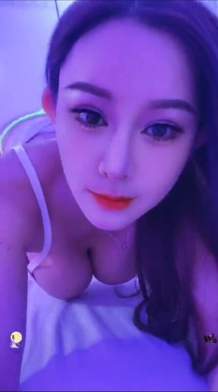 Screenshot_20260423_205525_Samsung Internet.jpg