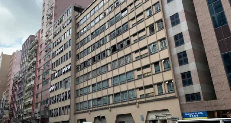 凱施餅店創辦人疑追賊墮樓不治！涉事工廈兩年前淪銀主盤 意向價5億 較高位跌價3億元.jpg