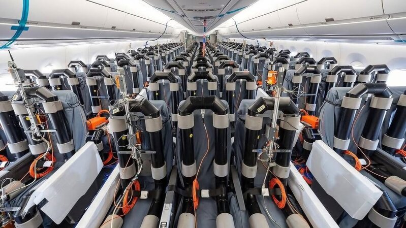6a300b76f5fc47e2bfdb45c9dd799465-airbus-a350-1000-worlds-longest-24-hour-test-flight-7.jpg