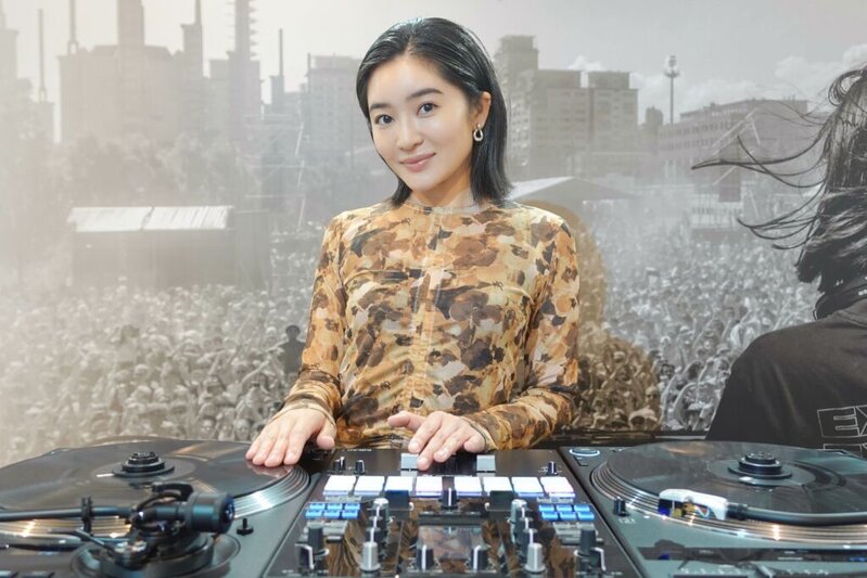 DJ-RINA-1-1024x683.jpg