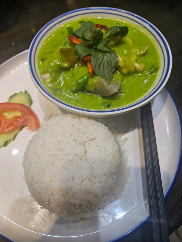 青咖喱雞飯.jpg