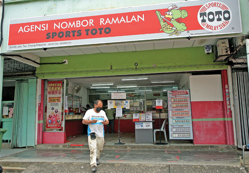 SPORTS-TOTO-AMIN.jpg