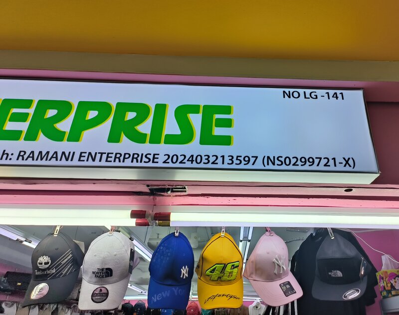 1000818210.jpg