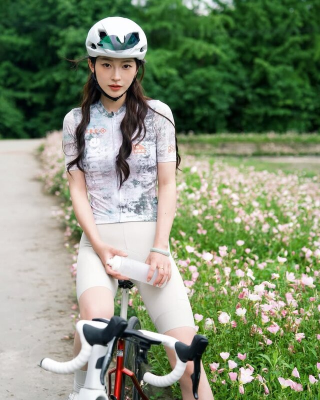 6fcf6535323fb9887235bc18ec41d80a.jpg