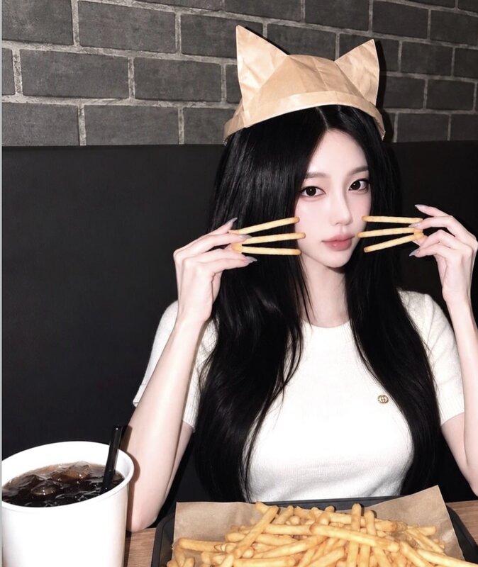 예은艺恩 (2).jpg