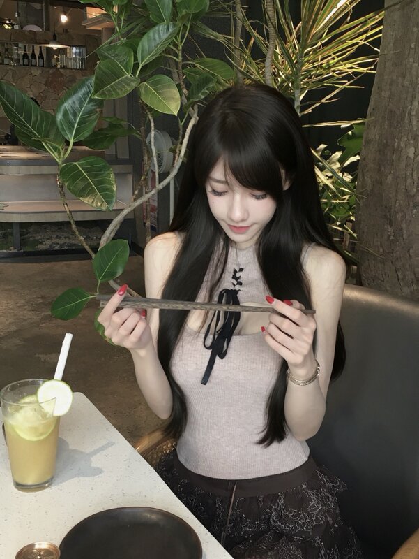 Miki2.jpg