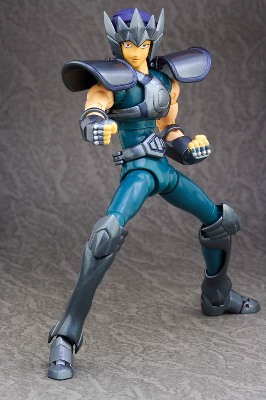 青銅聖衣 狼座03.jpg