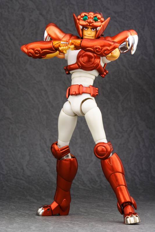 青銅聖衣 幼獅座04.jpg