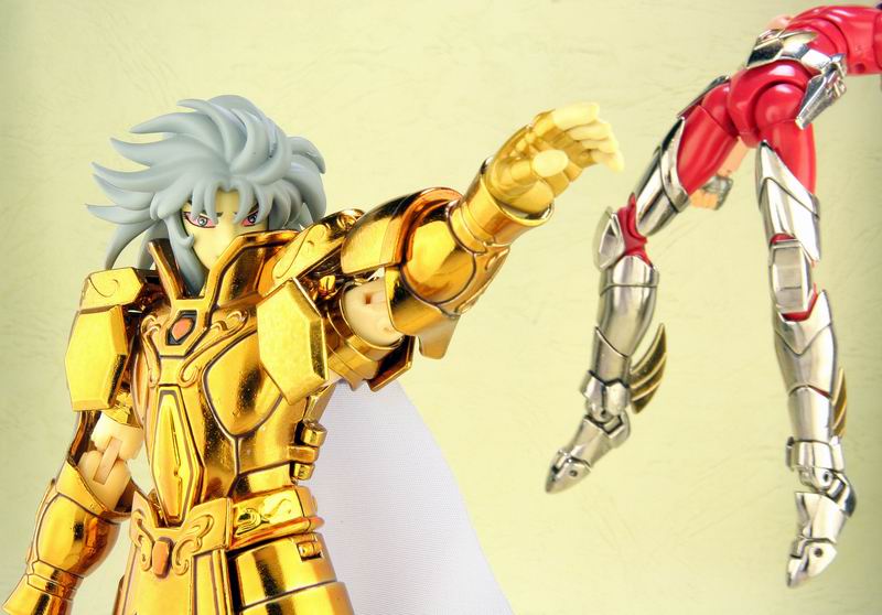 黃金聖衣 雙子座 撒卡07.jpg