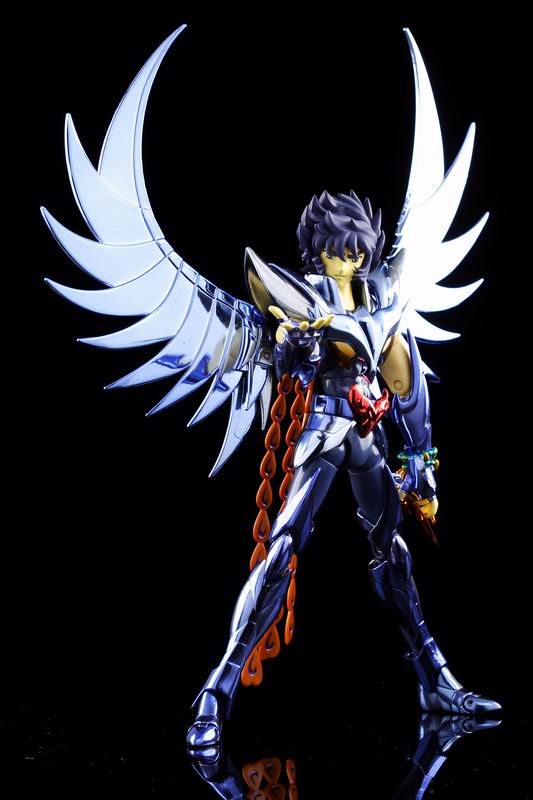 最終青銅聖衣 鳳凰座 一輝04.jpg