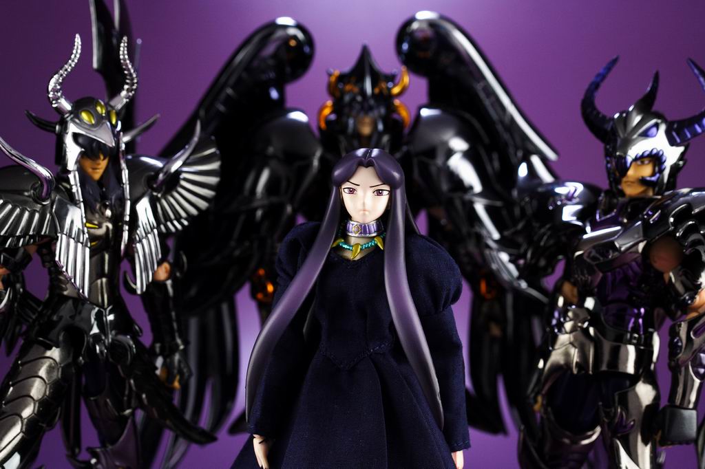 聖衣神話 應募商品 冥界代行者 潘多拉01.jpg