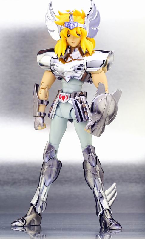 最終青銅白鳥聖衣 冰河02.jpg