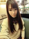 LG Stella~白滑靚皮膚, 幼腰美股, 對眼識放電!!