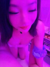 有波有籮後生靚女，吹得屌得
