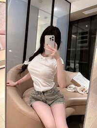 明星樣貌❤❤️口爆专家巨乳學生妹索爆❤️❤21歲白滑真波，深喉連連，嘯功勁掂，冰火，口爆，毐龍.顔射，全程莞式漫游多元化服務。