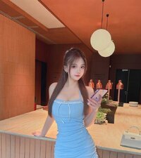口爆69顔射索爆白嫩巨乳，超級環保深喉吹簫，吹到我舒服到無倫，吹完屌完再環保口爆，爆發如洪堤， 佢不停吸啜液汁，吸完當住我面吐精，AV情節絕對無得輸！～～