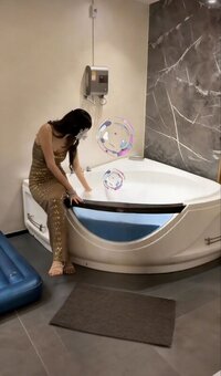 做完個Spa成個人輕晒， 順便清埋啲多餘 能量  😏